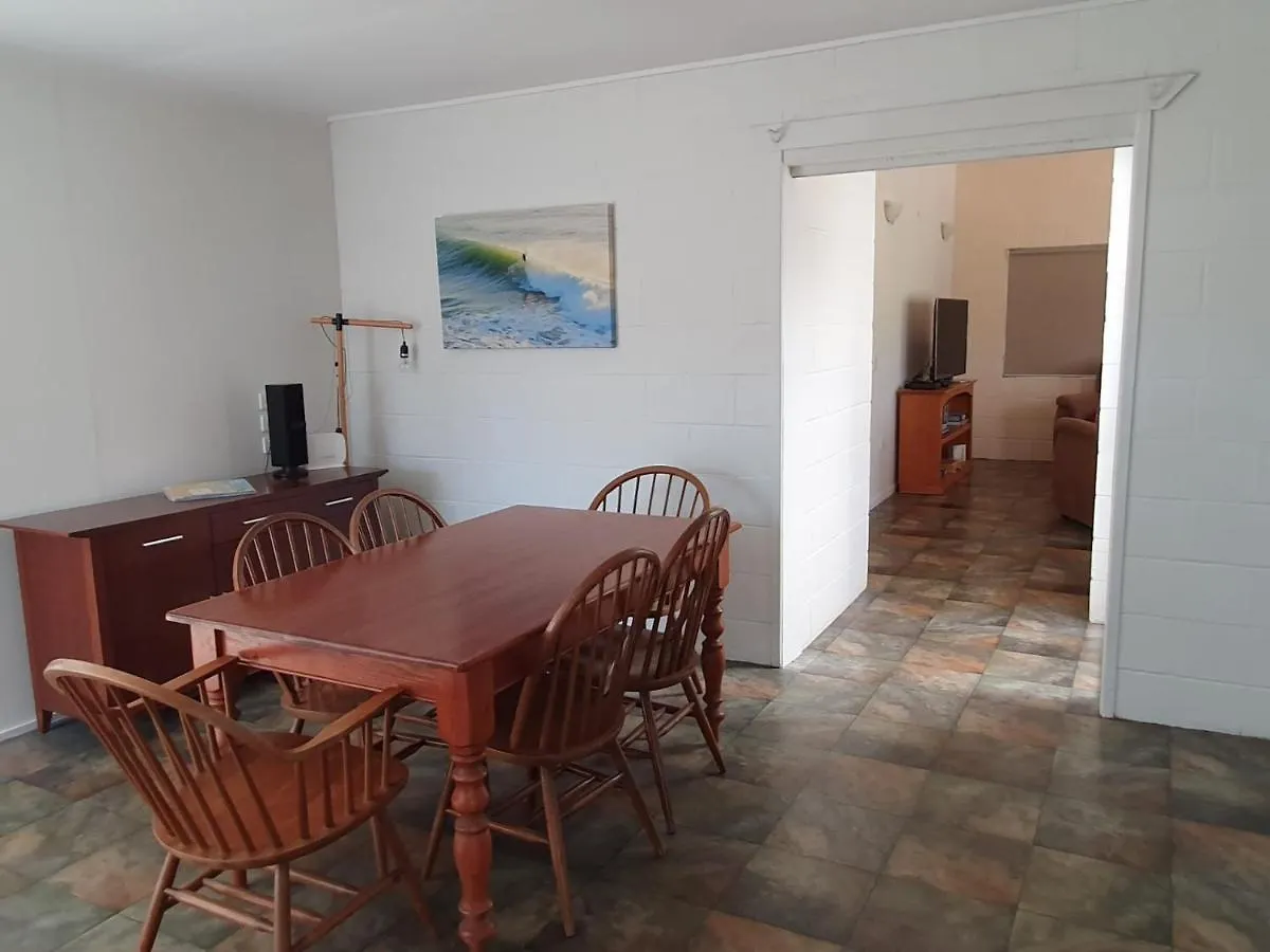 Holiday home Number 1 Beach House Villa Rainbow Beach